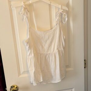 Old navy tank top white size medium